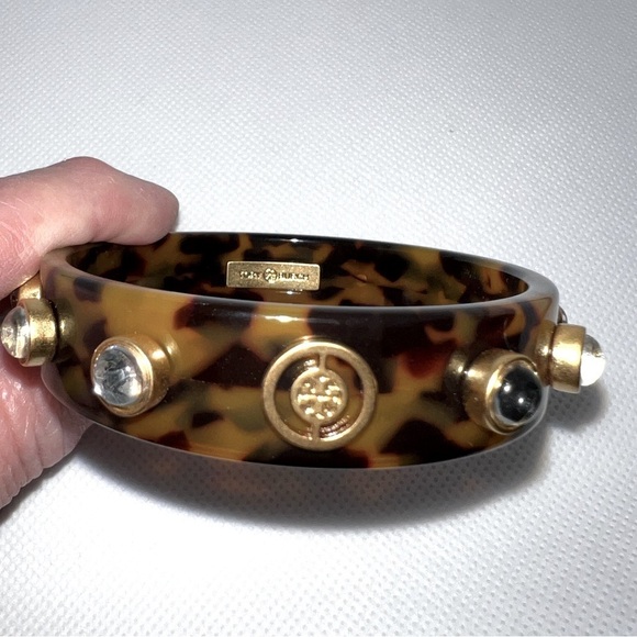🆕 Tory Burch Authentic Bracelet At Awesome Prices To Buy Now